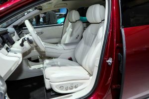 BYD 씰 08, 출시 임박…900km 전기 세단의 실체 6