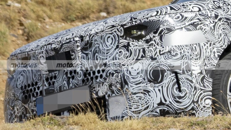 BMW X2 M40 페이스리프트 앞모습